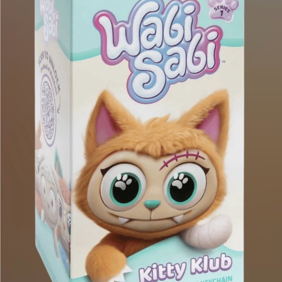 wabi sabi Other - Kitty Klub Plush Keychain - Tan surprise box